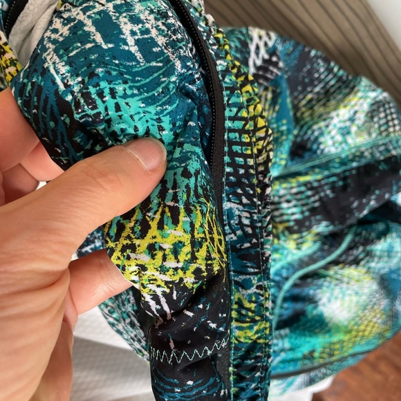 ❤️NWT RARE gather me slightly jacket run walk Bali Breeze Seawheeze 2016 limited - Picture 4 of 8